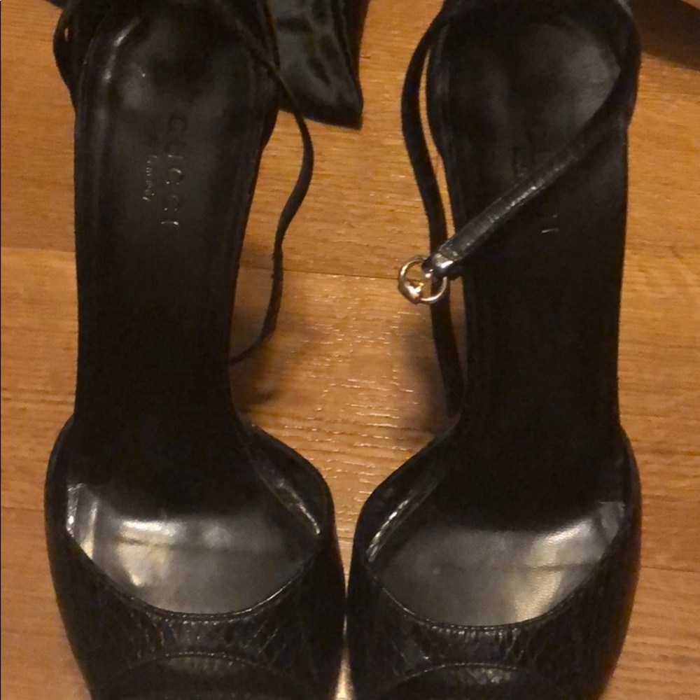 Gucci heels size 36.5 🩷host pick🩷 - Picture 5 of 16